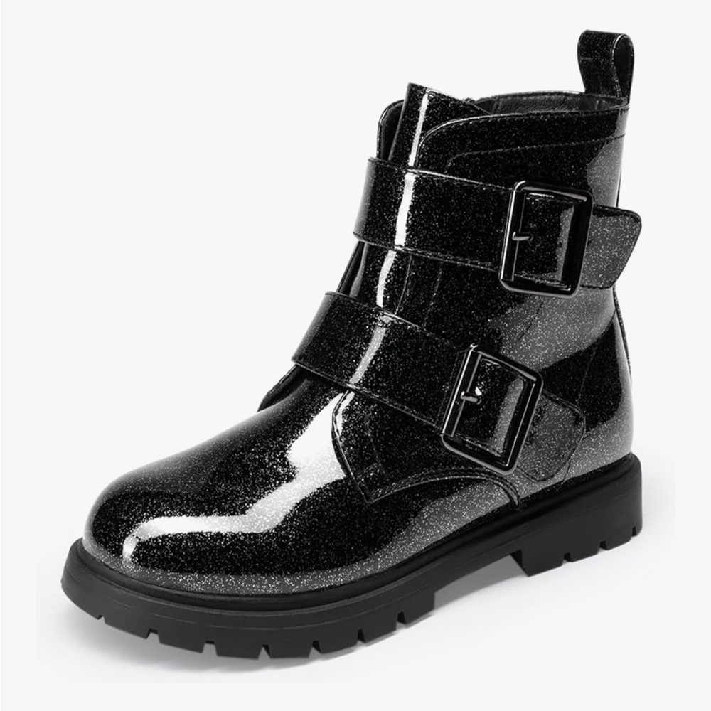 My little girl wore these just one time for a Halloween costume. (like new)